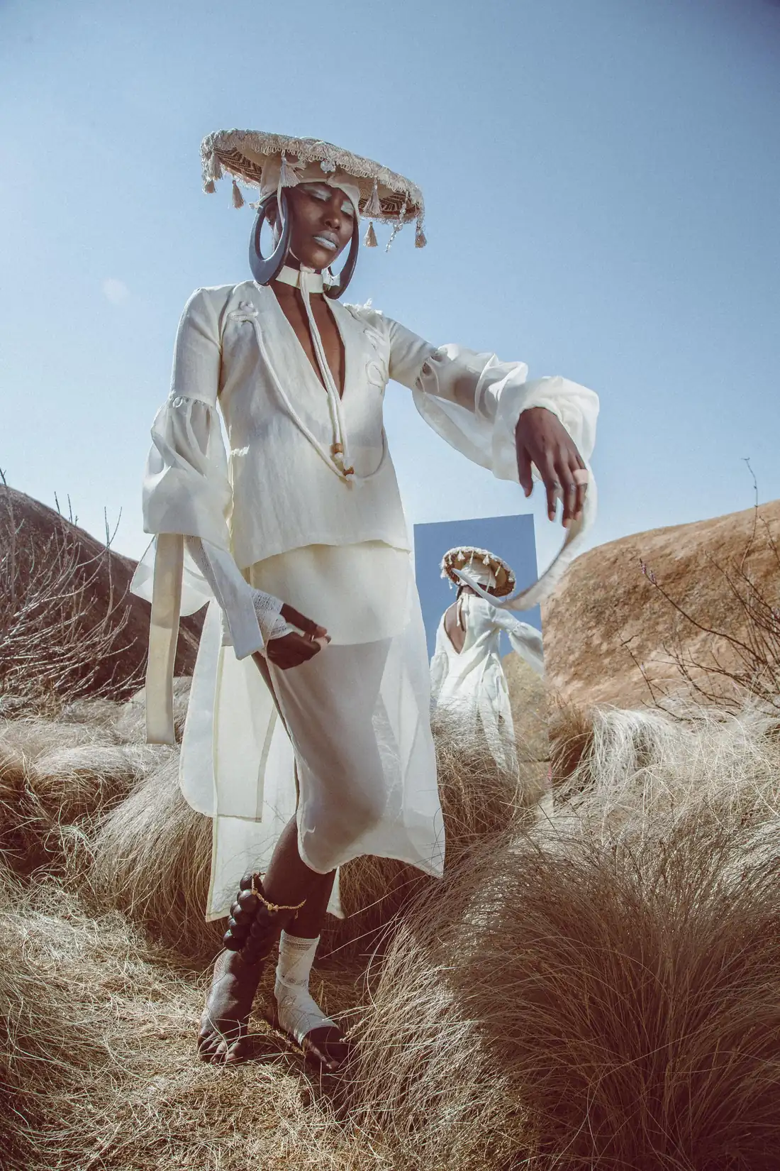 Ode To Askana SS18/19 — lookbook image 1
